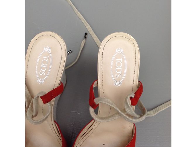 Cuñas Tod's de gamuza rojas Talla 40.5 - vista 3