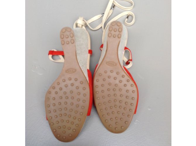 Cuñas Tod's de gamuza rojas Talla 40.5 - vista 4