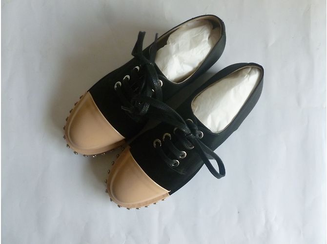 Autre Marque Scarpe stringate in raso e vernice nera con cristalli Nero - vista 3
