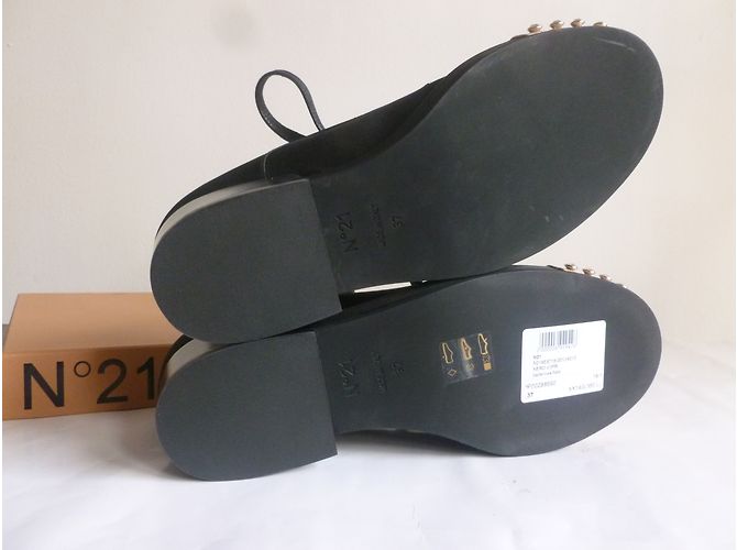 Autre Marque Scarpe stringate in raso e vernice nera con cristalli Nero - vista 7