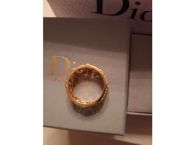 Mon dior gm - vue 3