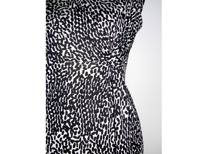 Diane Von Furstenberg Jérsei de seda Preto Branco - vista 7