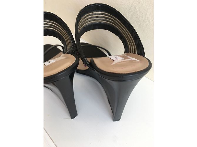 Mule con zecca Diane Von Furstenberg Valencia in pelle nera Nero - vista 5