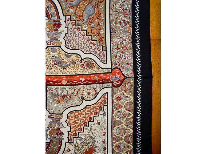 Hermès Aux PORTES du PALAIS Multicolore - vista 7