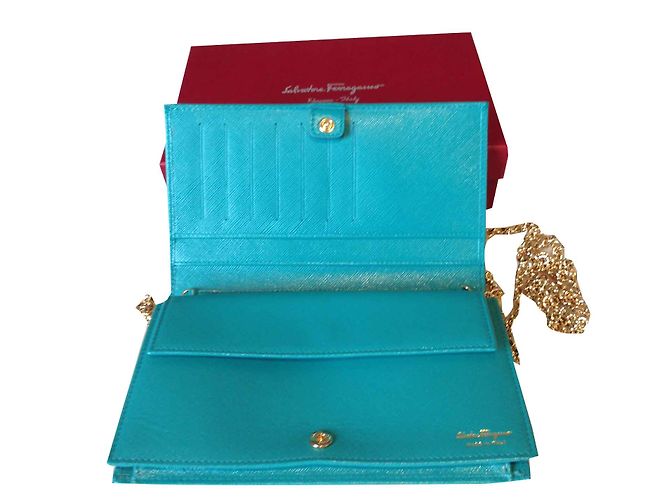 Pochette Salvatore Ferragamo in pelle turchese - vista 2
