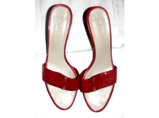 Mules Yves Saint Laurent Rive Gauche in pelle rossa Rosso - vista 3