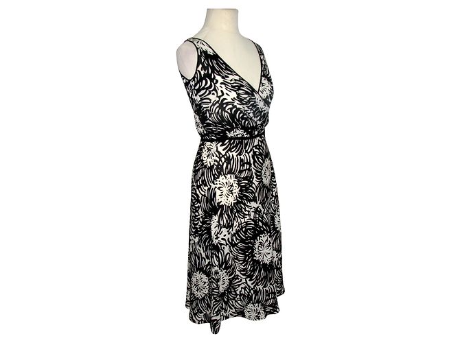Day Birger & Mikkelsen Wickelkleid aus Seide Schwarz Weiß - Ansicht 2