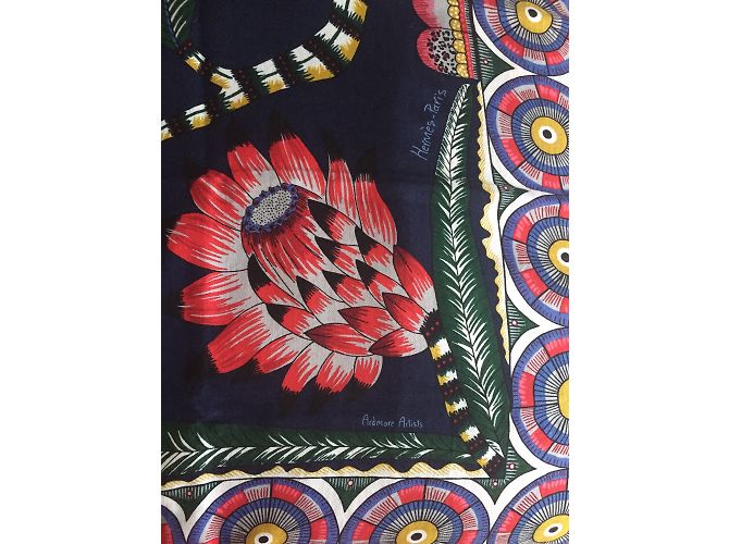 Hermès Seiden-Kaschmirschal 140 cm Marineblau - Ansicht 3