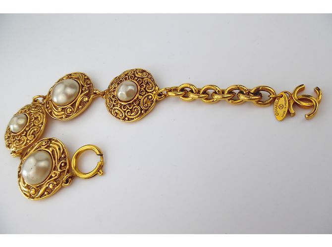 CHANEL Braccialetto a catena con ciondoli COCO D'oro - vista 2