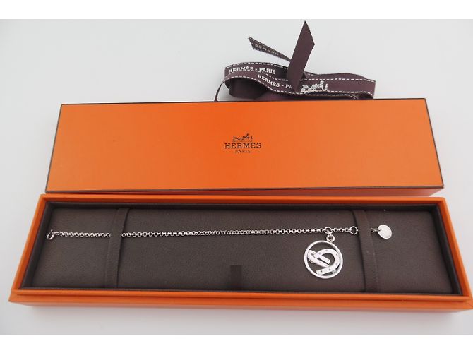 Hermès BRACCIALE IN ARGENTO 925 CON PENDENTE HERMES - vista 2