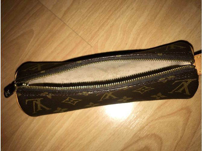 Louis Vuitton Pencil Case Brown - view 3