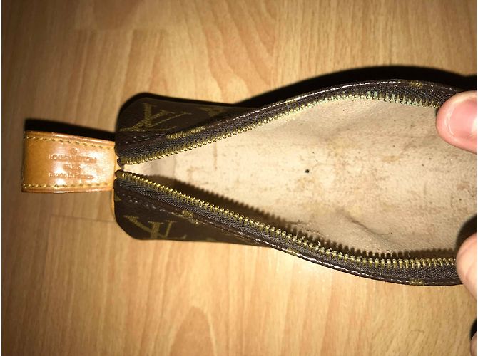 Louis Vuitton Pencil Case Brown - view 5