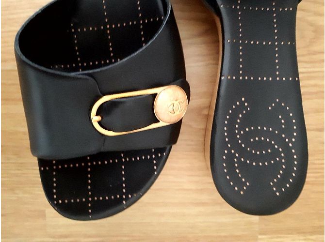 Chanel Mule Compensée Noir - vue 3