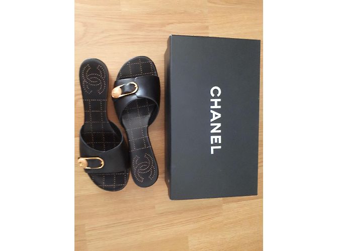 Chanel Mule Compensée Noir - vue 5