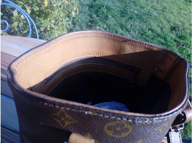 Louis Vuitton Borsa a secchiello piccola Beige - vista 9