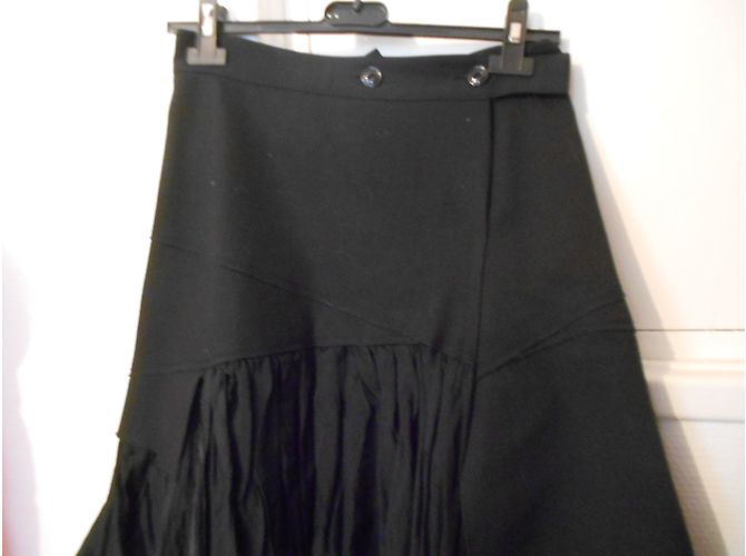 Marithé et François Girbaud falda negra de gabardina de lana con enagua plisada Negro - vista 6