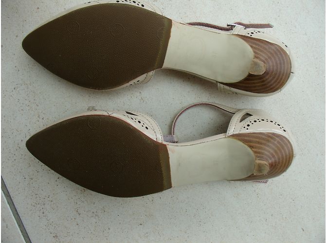 Autre Marque Sandali in pelle beige 37 - vista 6
