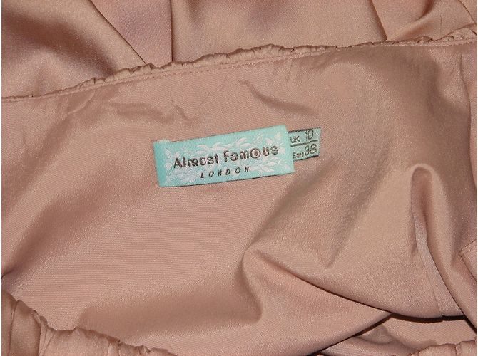 Autre Marque Almost Famous Seidenkleid Rosa Nude mit Strass Trägern Pink Fleisch - Ansicht 7