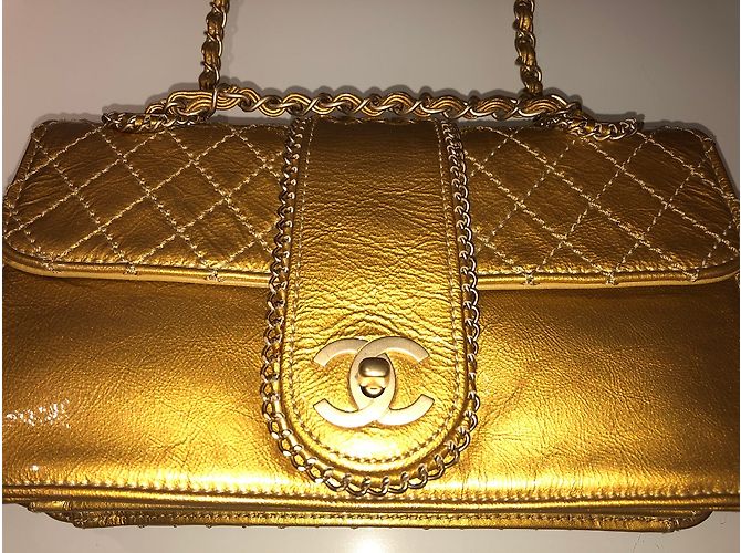 Borsa Chanel in pelle oro giallo D'oro - vista 7