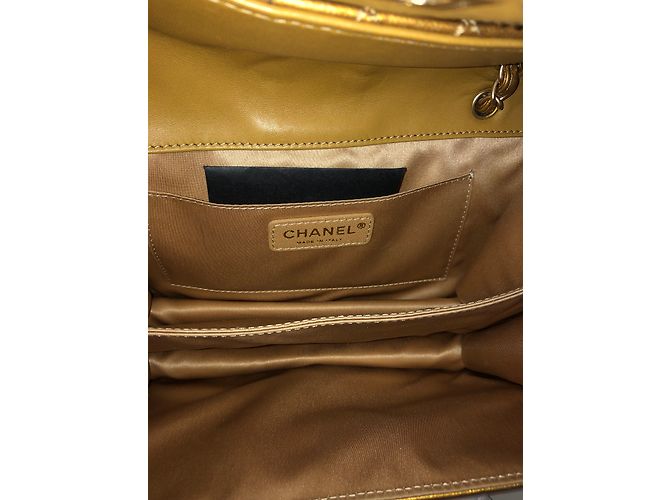 Borsa Chanel in pelle oro giallo D'oro - vista 9