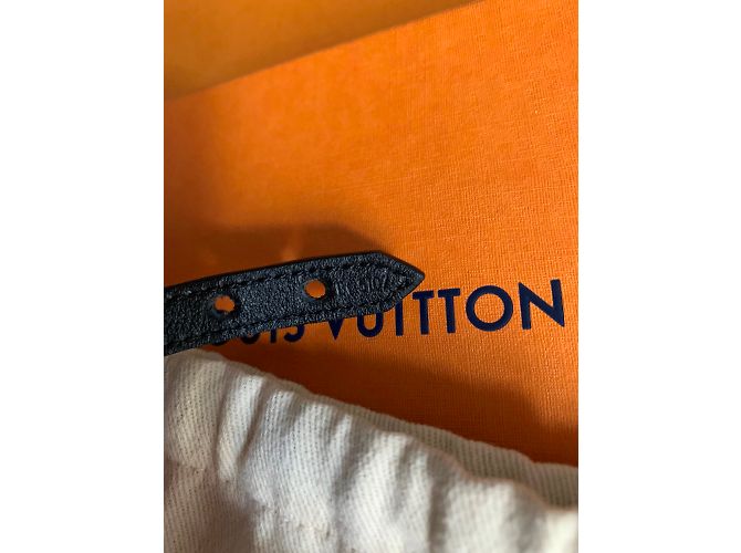 Louis Vuitton Bracciale modello Harajuku in pelle nera Nero - vista 6