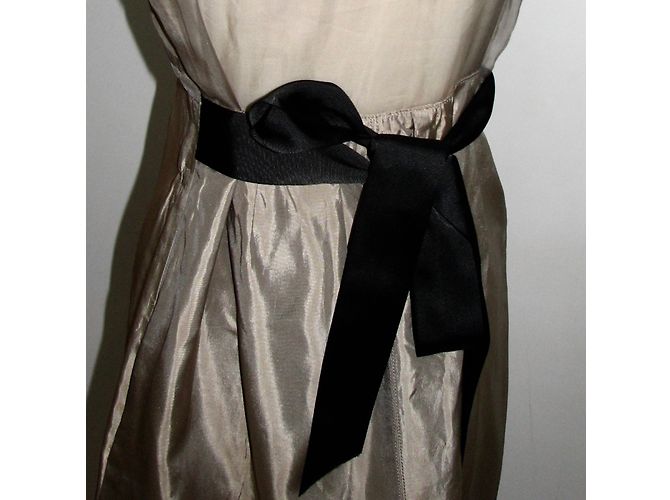 Vera Wang Goldenes Kleid "Maids" Linie - Ansicht 5