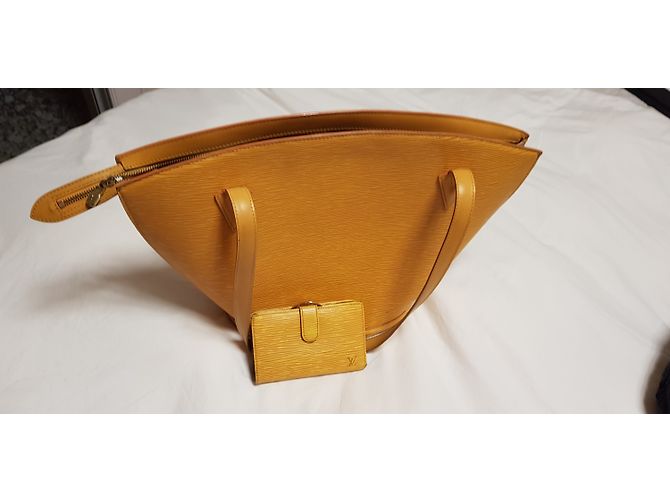 Borsa a mano Louis Vuitton in pelle Epi gialla Giallo - vista 3