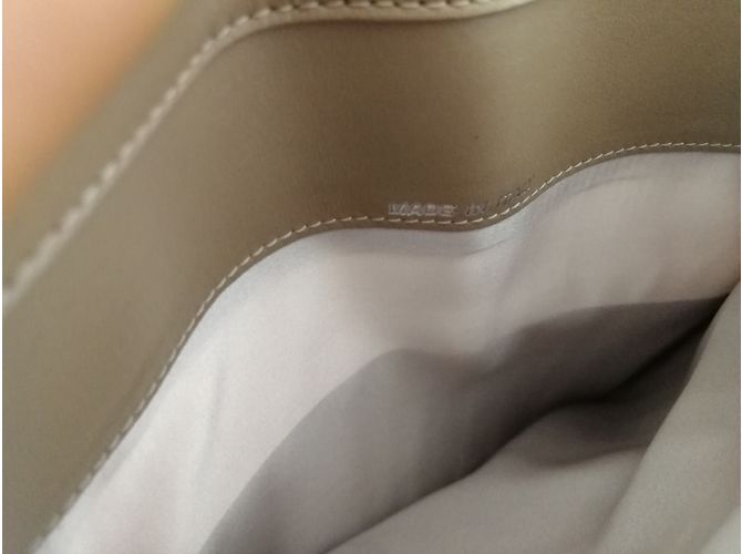 Cartera Chanel Beige Lambskin - vista 3