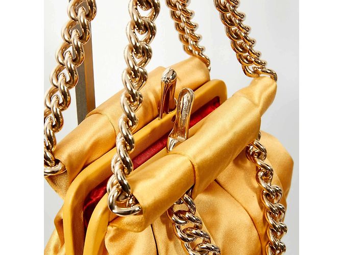 Bolsa de noite Christian Louboutin em cetim dourado - vista 3