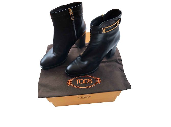 Stivaletti Tod's in pelle nera 38 Nero - vista 2