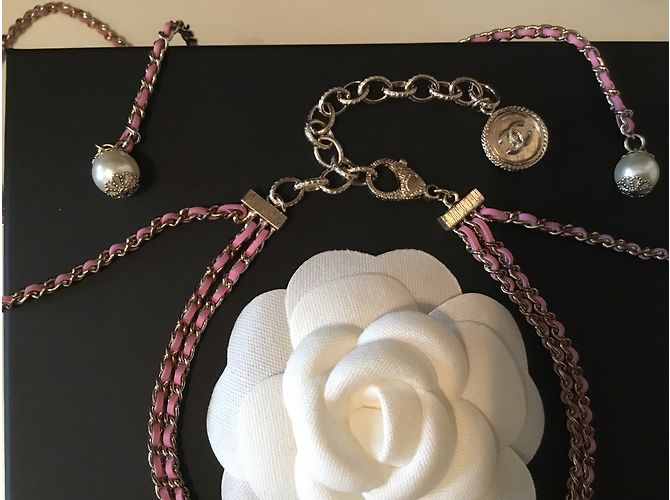 Chanel Halsband Pink - Ansicht 3