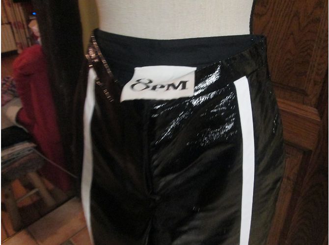 Autre Marque Schwarze Kunstlederhose Größe 36 - Ansicht 3