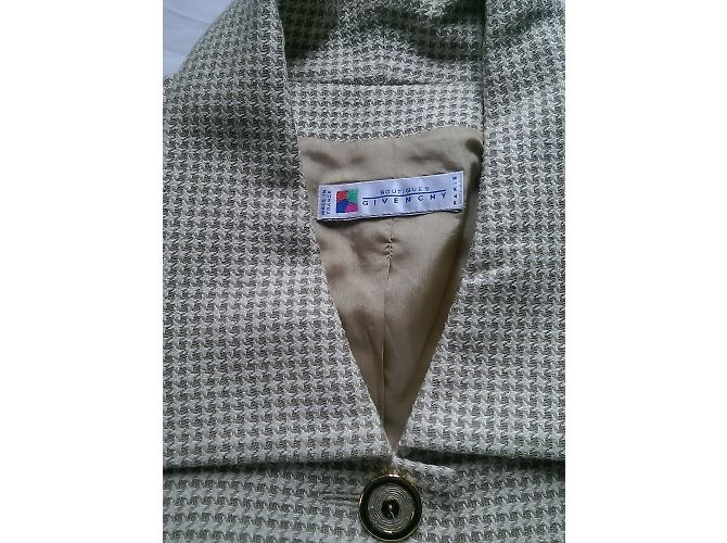 Chaqueta corta Givenchy beige de algodón con botones dorados - vista 5