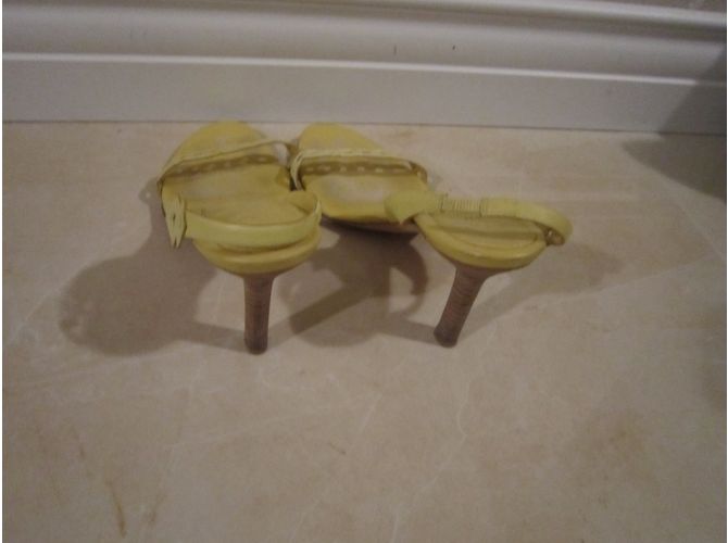 Sandali Céline T in pelle gialla 38.5 Giallo - vista 3