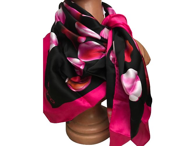 Emanuel Ungaro Seidentuch Schwarz Rosa Blumen 90x90 - Ansicht 2
