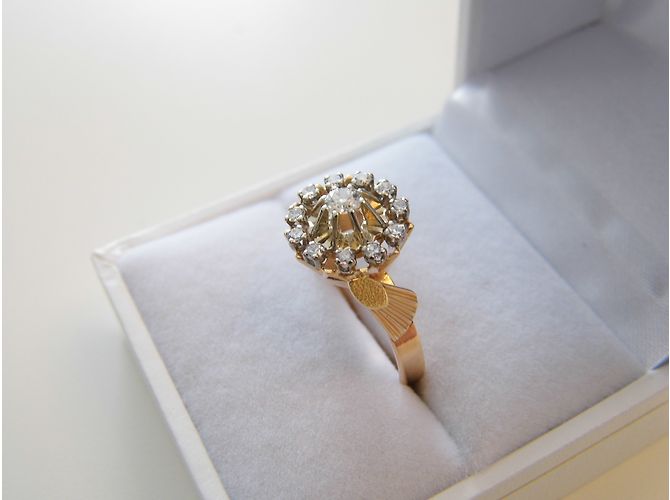 Autre Marque anello alato in oro giallo e bianco 18 carati e diamanti - vista 4