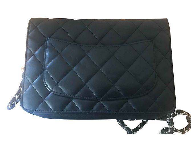 Wallet On Chain Chanel WOC Negro - vista 2