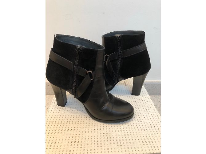 Stivaletti Jonak in pelle e camoscio nero - vista 5