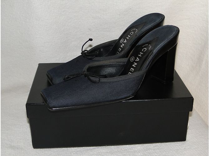 Sabot CHANEL in denim e pelle Blu - vista 2