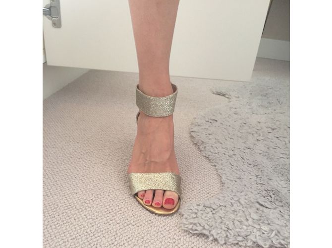 Diane Von Furstenberg DvF Kinder Glitter Heel D'oro - vista 8