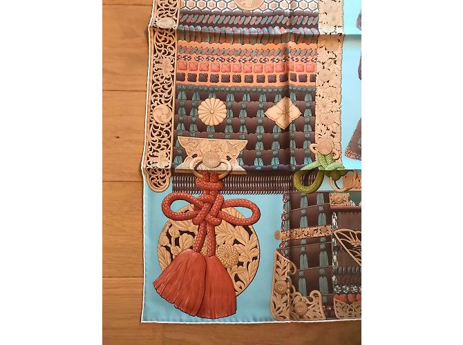 Hermès Hermes Square 90 Silk Parure of Samurai Blu - vista 4