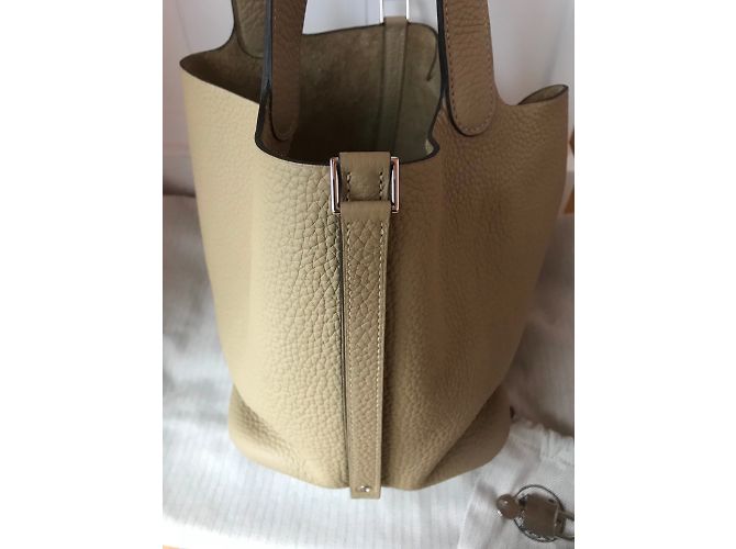 Hermès Picotin Verschlussbeutel 22 Farbe des Grabens Beige - Ansicht 3