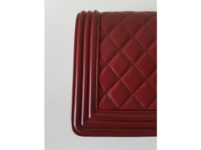 Boy Chanel clutch Burdeos - vista 19