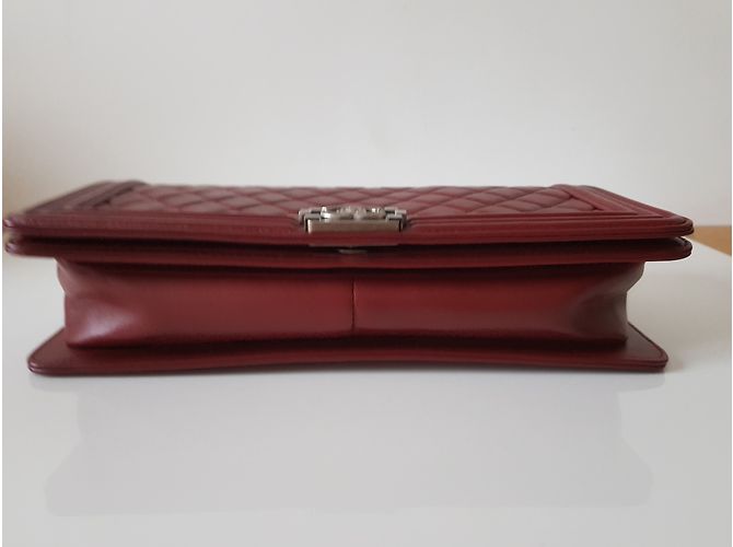 Boy Chanel clutch Burdeos - vista 6