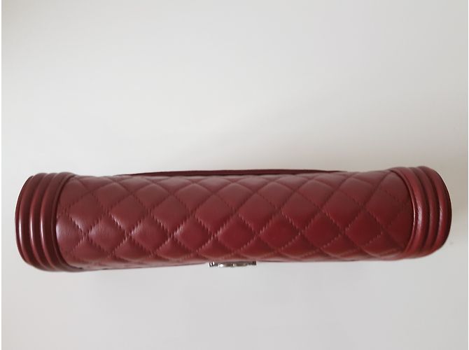 Boy Chanel clutch Burdeos - vista 9