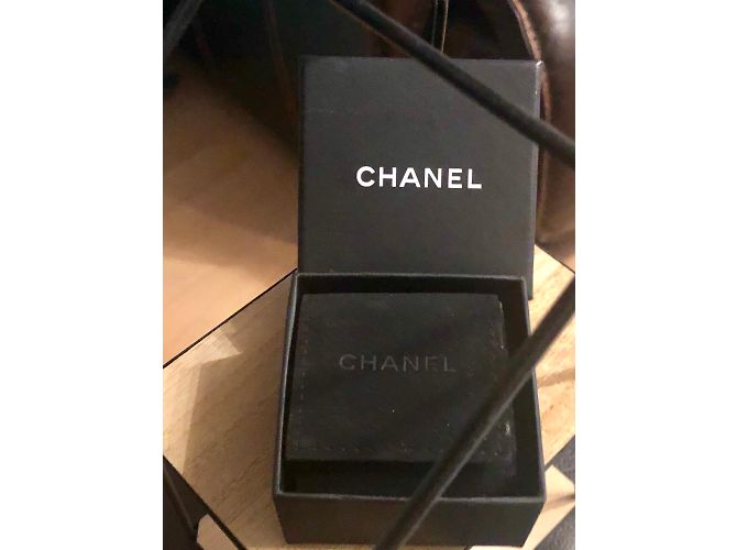 Chanel-Logo-Ohrring Silber Weiß Marineblau - Ansicht 2