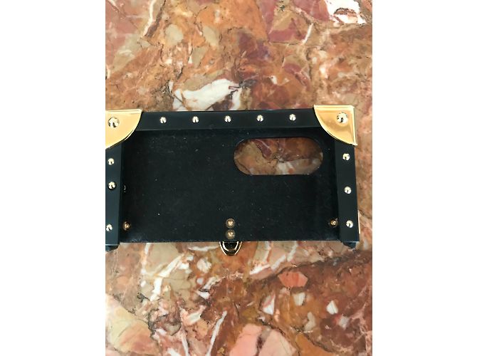 Louis Vuitton Iphone Shell 7 O 8 Más Castaño - vista 4