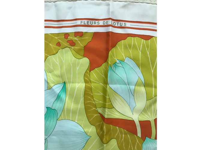 Hermès Flores de loto Beige - vista 4