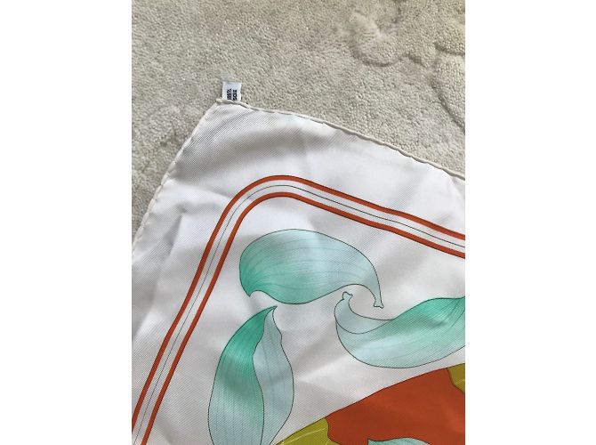 Hermès Flores de loto Beige - vista 5