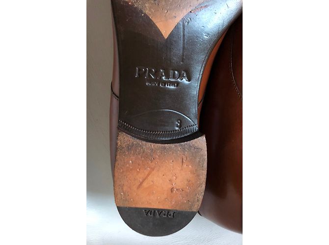 Prada Derby in pelle liscia color tabacco T. 8 (42) Cognac - vista 12